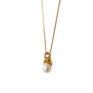 Anne Pearl Drop Necklace