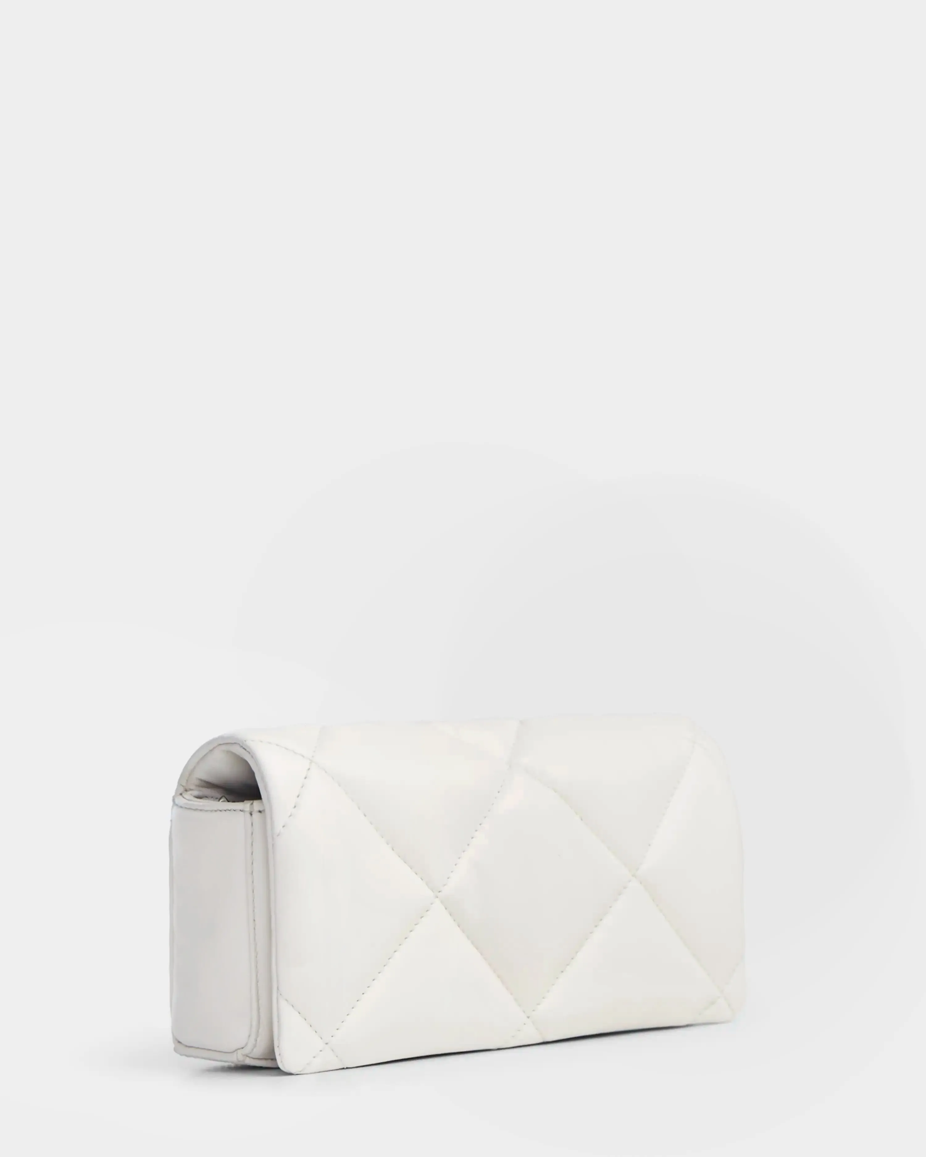 ASHLEY - 8323500 Eggshell