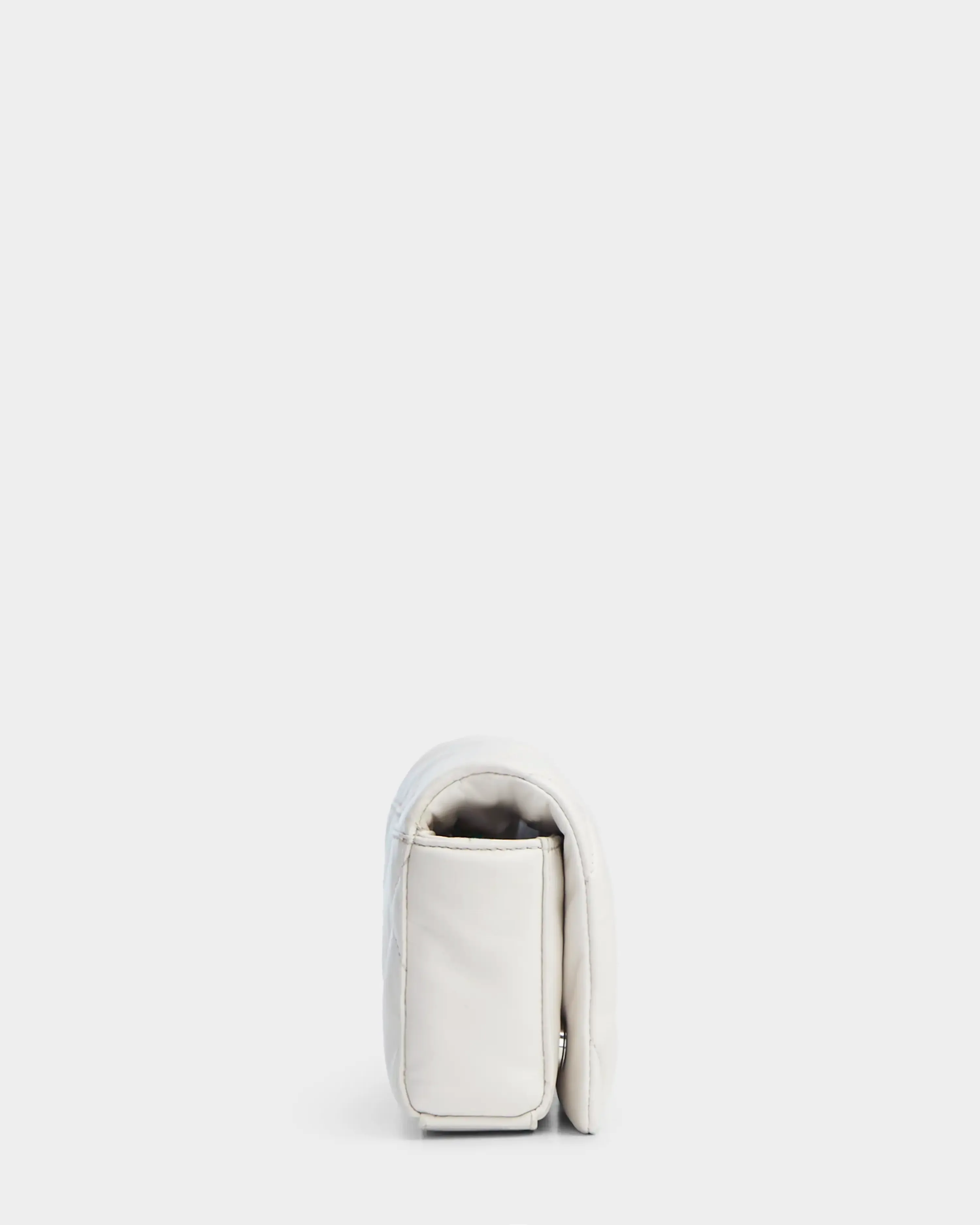 ASHLEY - 8323500 Eggshell