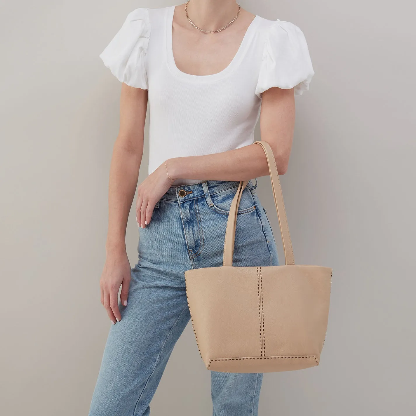 Austin Tote In Pebbled Leather - Linen