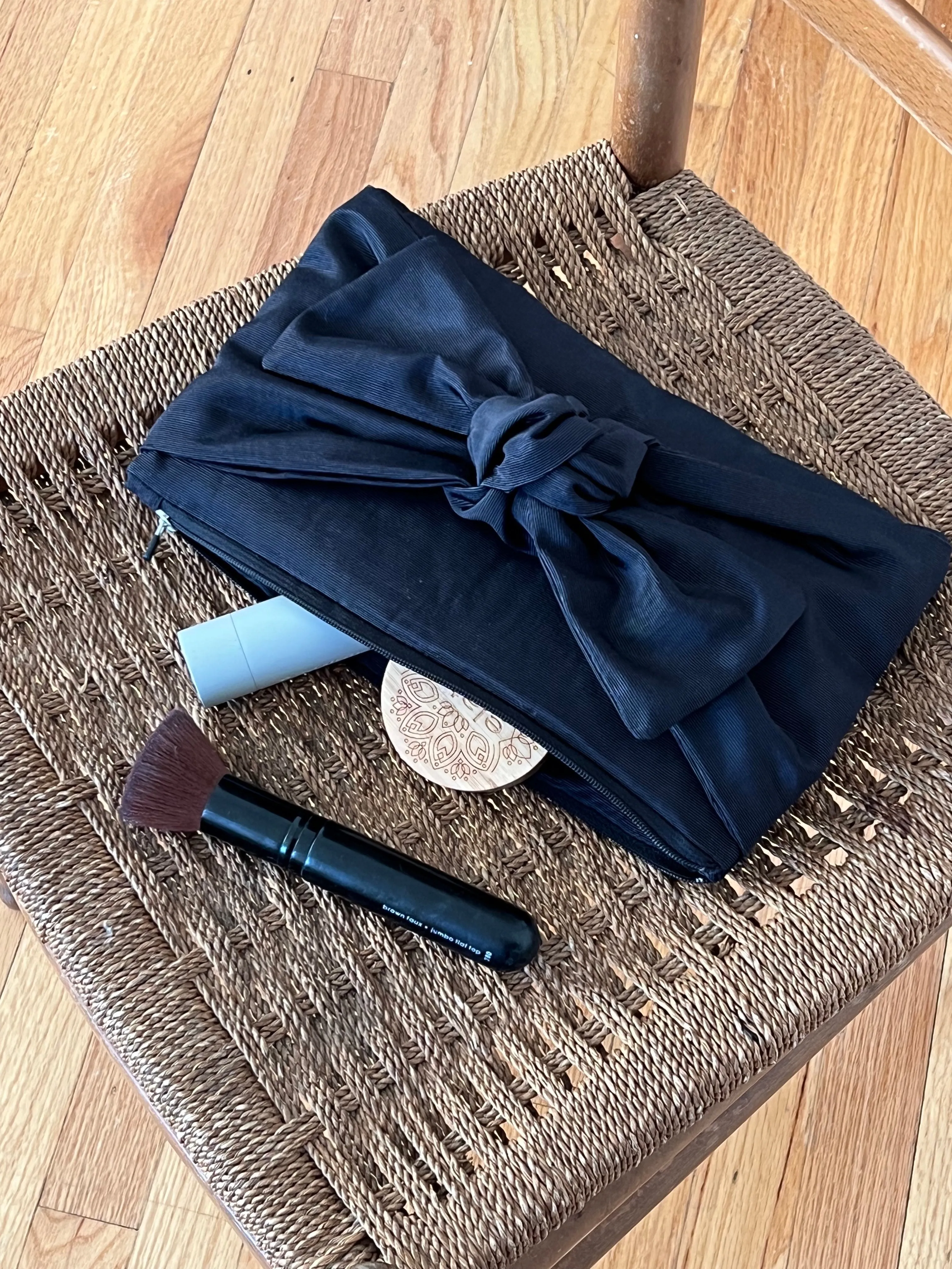 Bow Clutch - Ready To Ship