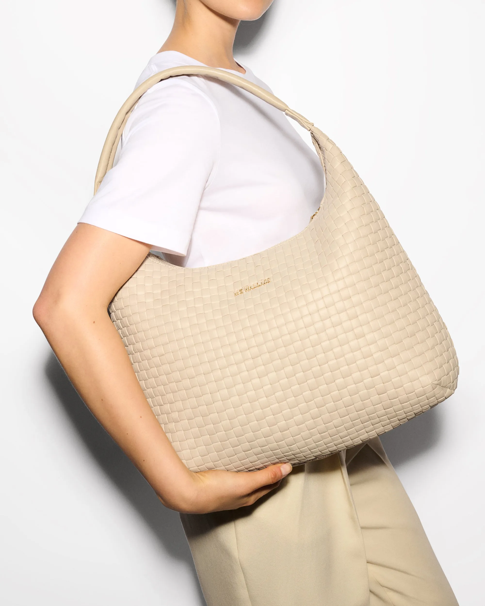 Buff Large Woven Shoulder