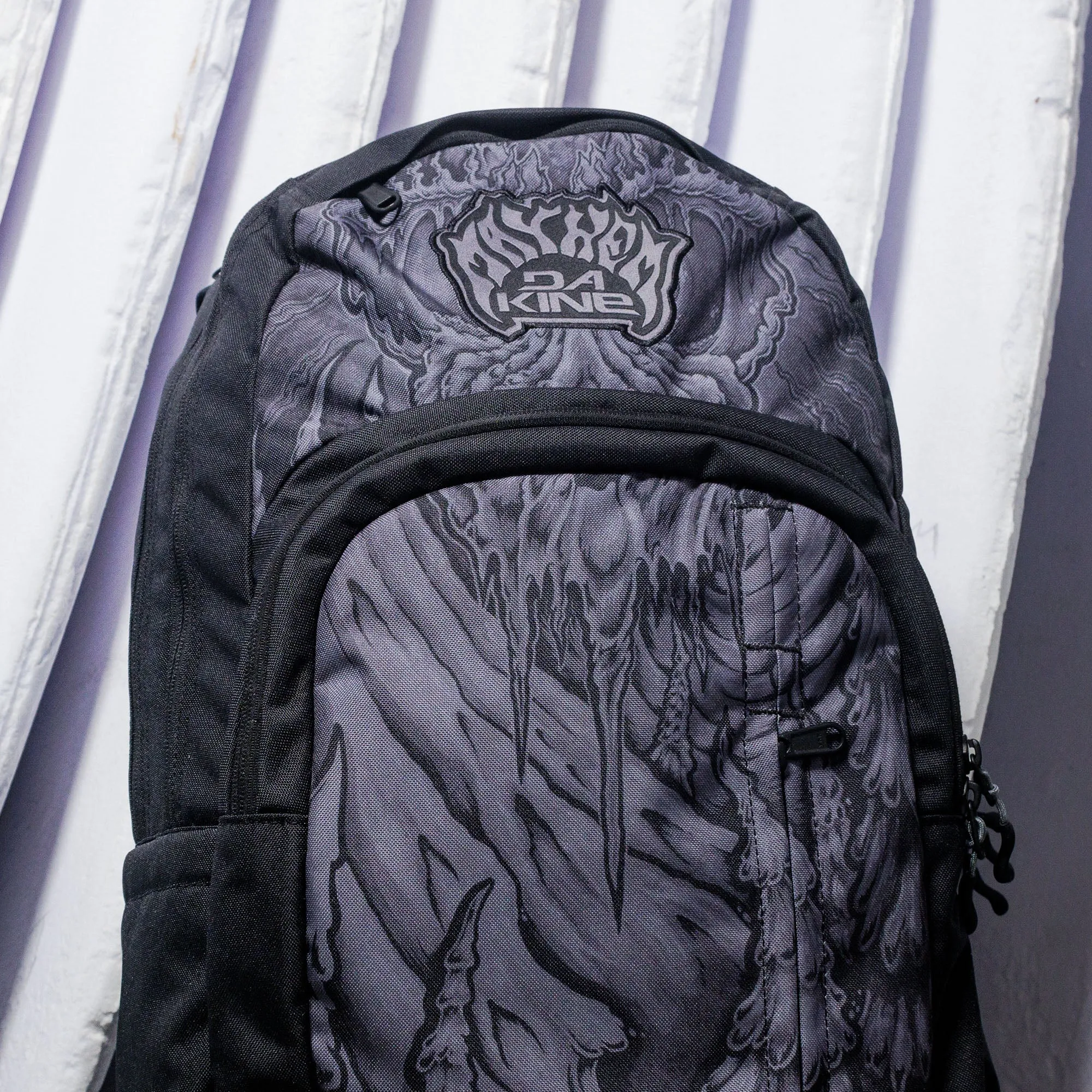 Campus Backpack Premium 28L X Mayhem - Mayhem Black