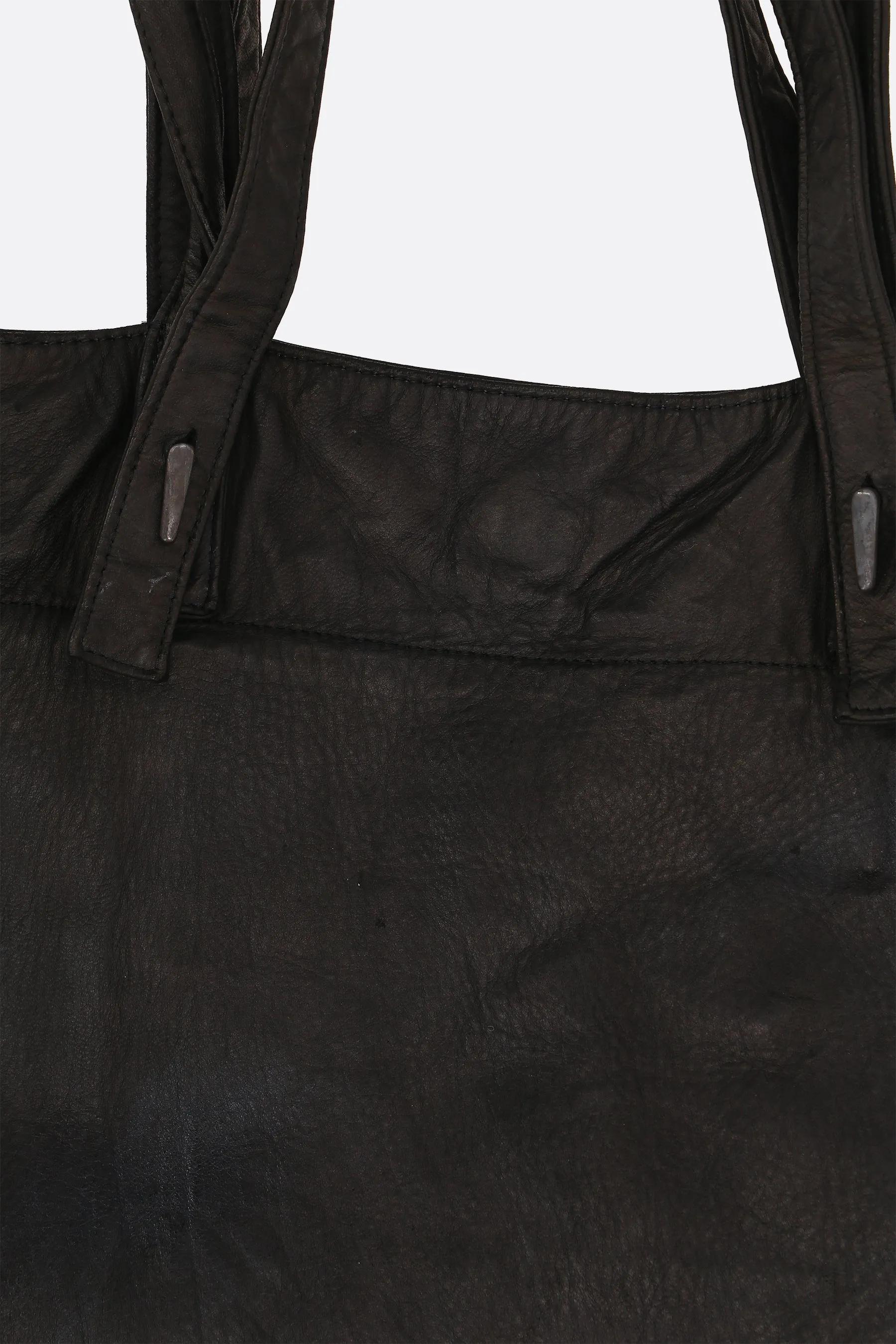 grainy leather tote bag