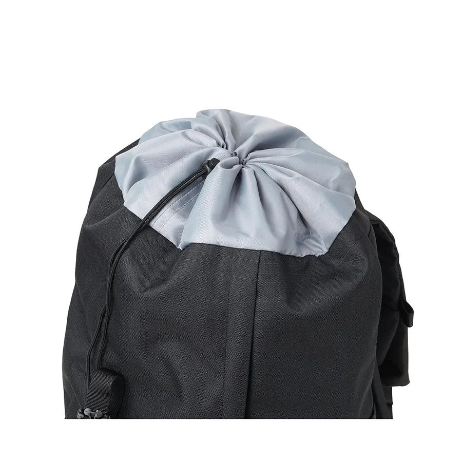 HELLOLULU Saro Utility Flap Backpack Mchar.Black