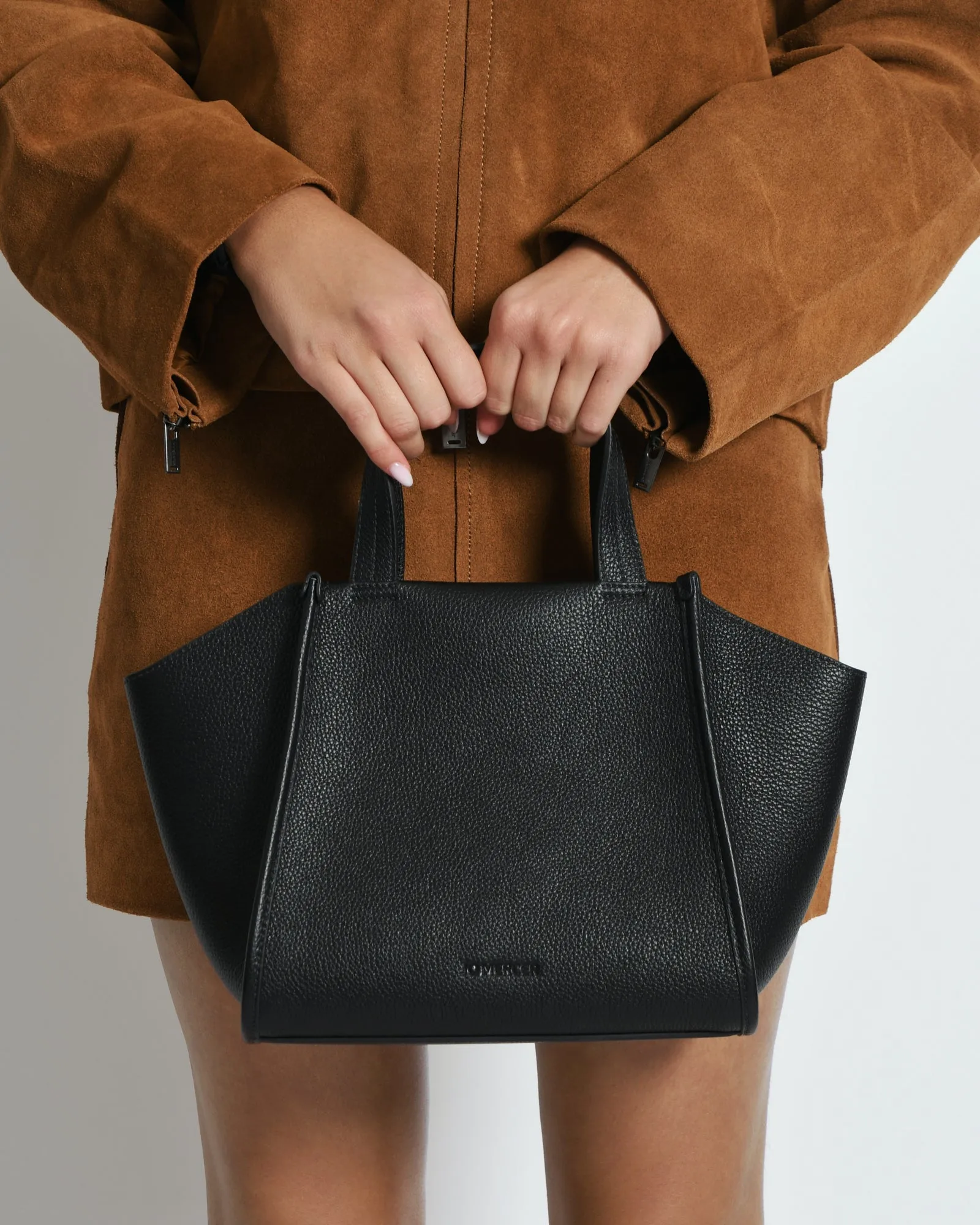 JOYCE CROSSBODY BAG BLACK LEATHER