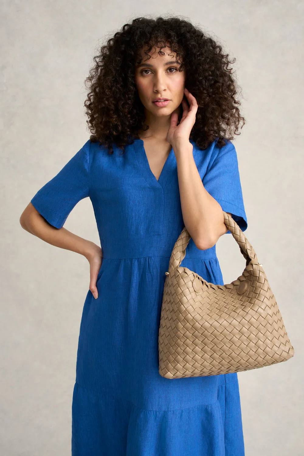 Kira Woven Handbag - Sand
