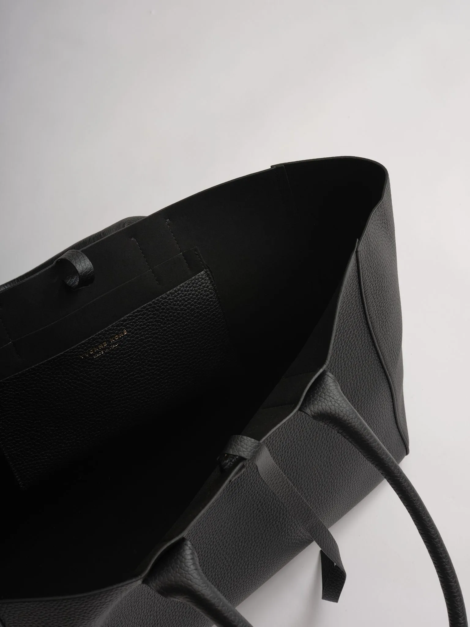 LARGE FILIPPO BAG - BLACK