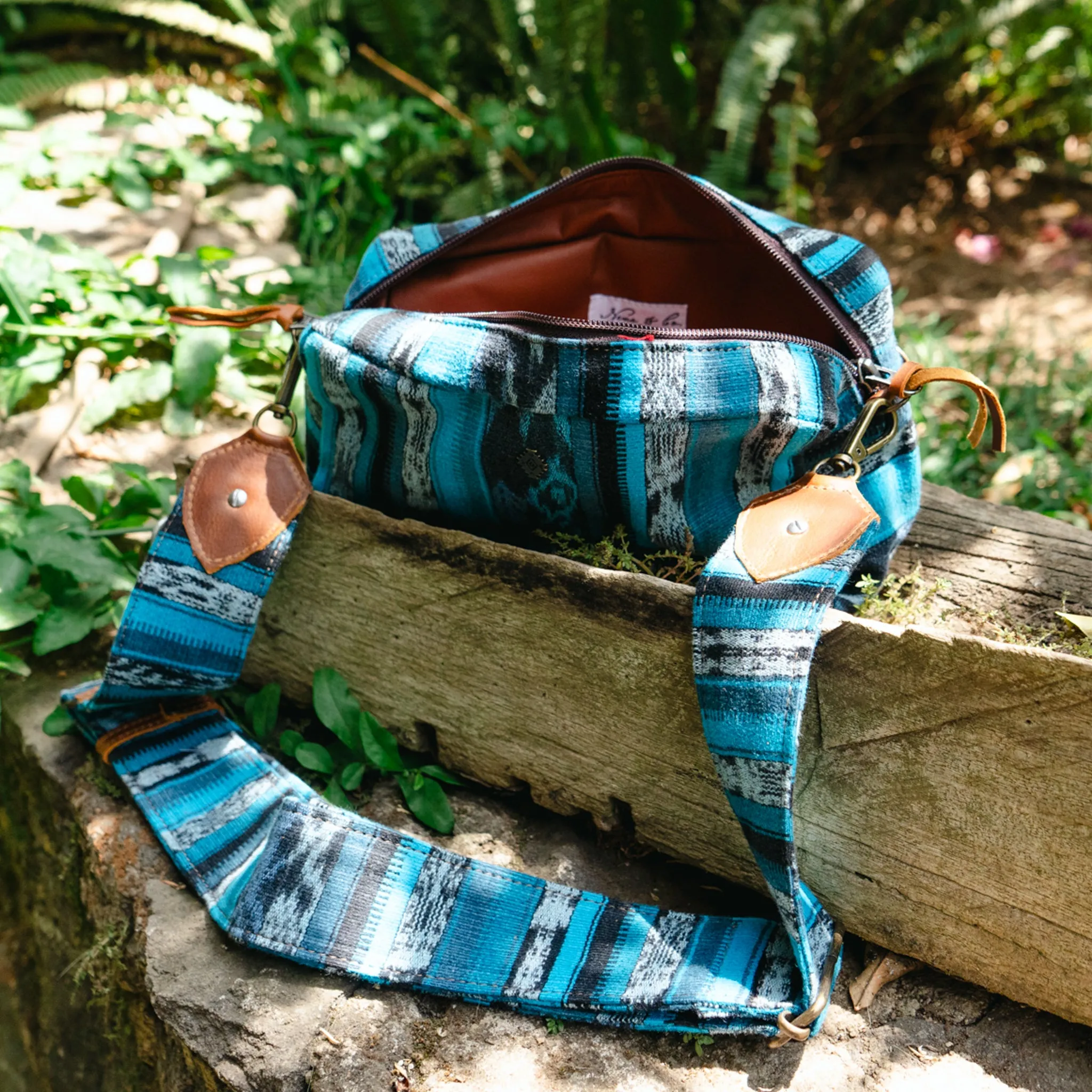 LARGE WANDER CROSSBODY BAG   STRAP SET - CORTE - CAFE - NO. 15780
