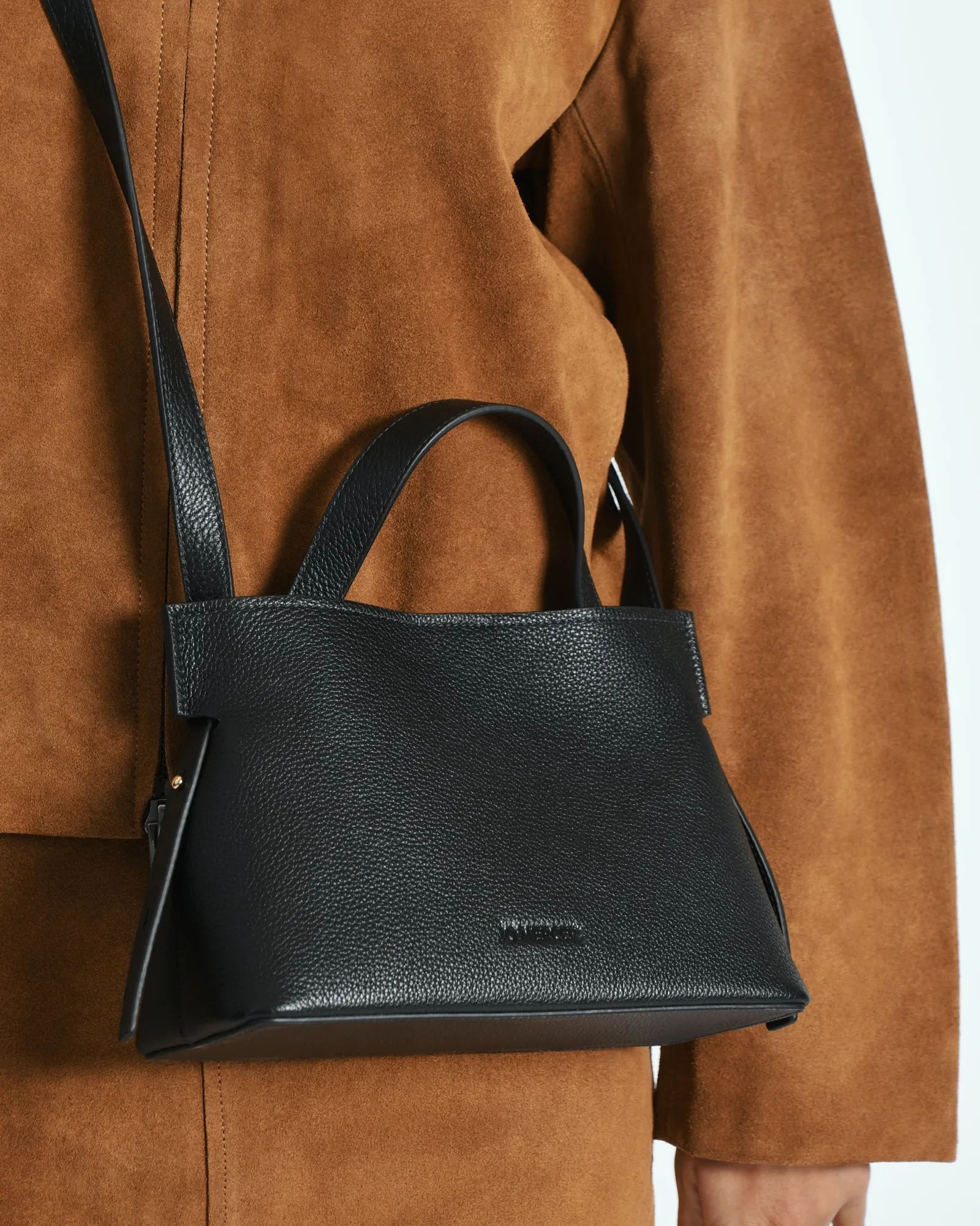 MISHI CROSSBODY BAG BLACK LEATHER