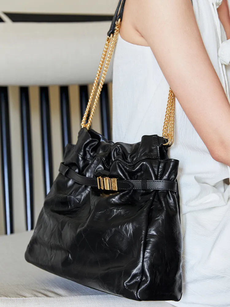 Note Chain Leather Large Hobo Bag